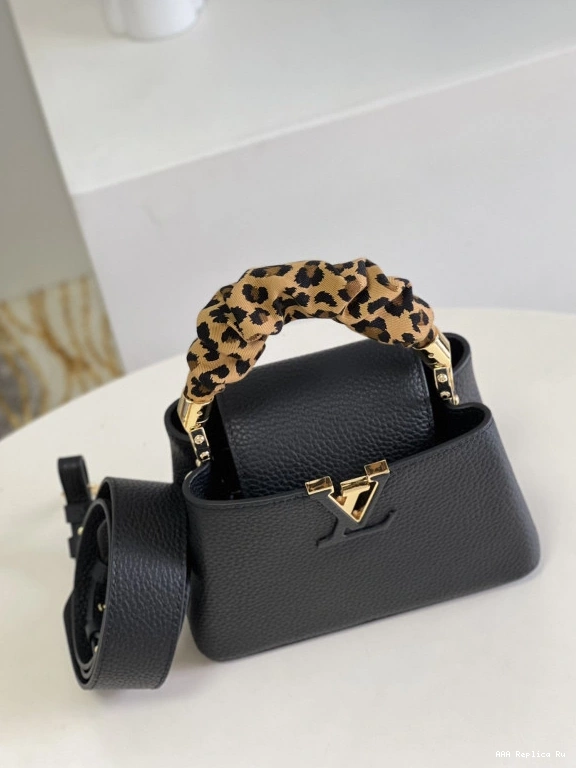 AAA Pruses Bags MINI LOUIS VUITTON CAPUCINES 0801